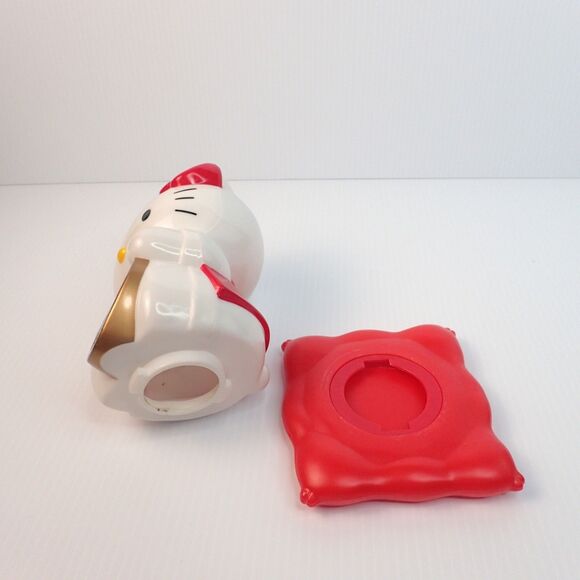 Vintage Hello Kitty Piggy Bank White w/ Gold Coin Sitting on Pillow RARE - Picture 5 of 7